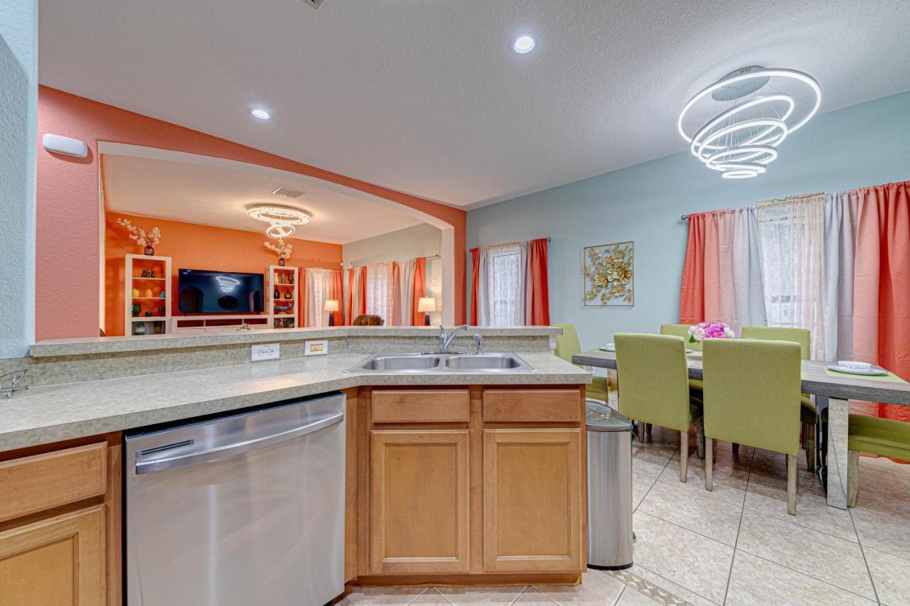 Affordable 4 Bedroom Luxury Villa Near Disney/Private Pool/Arcade/Game Room Orlando Exterior photo